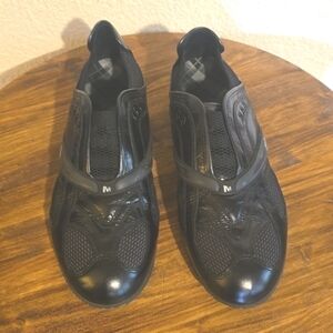 Merrell Sestra Womens Black slip on Driving shoes Athletic comfort Neutral Sz.10